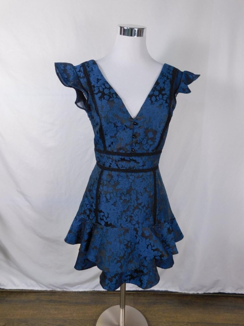 Blue & Black Floral Jacquard Dress With Ruffle Hem Small V-Neck And Cap Sleeves - Picture 2 of 12